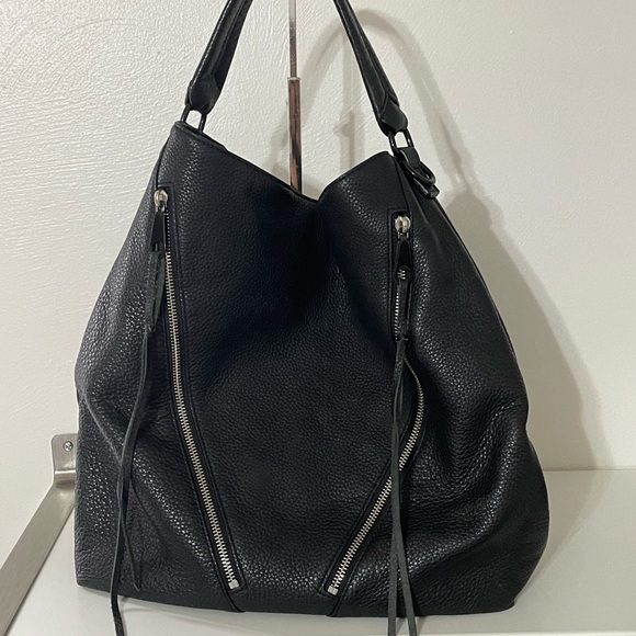 🔴SOLD🔴 REBECCA MINKOFF PRISTINE CONDITION
BLACK LEATHER HOBO BAG - Picture 2 of 4